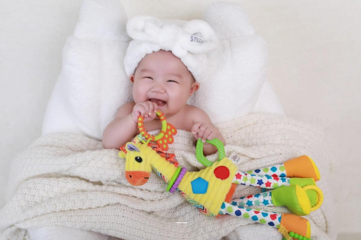 柳州宝宝肚子胀气怎么办